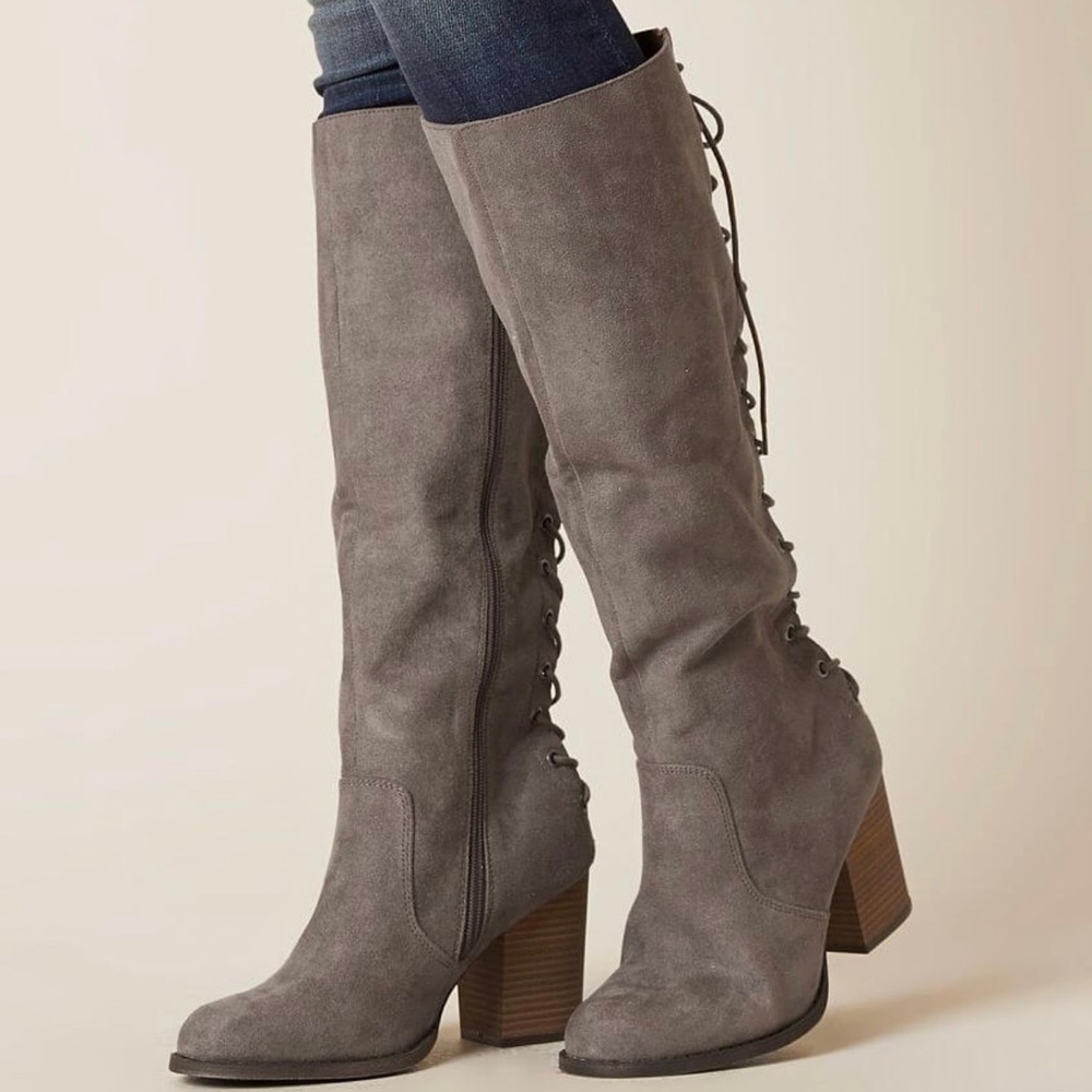 BKE exclusive Landon Lace-up boots